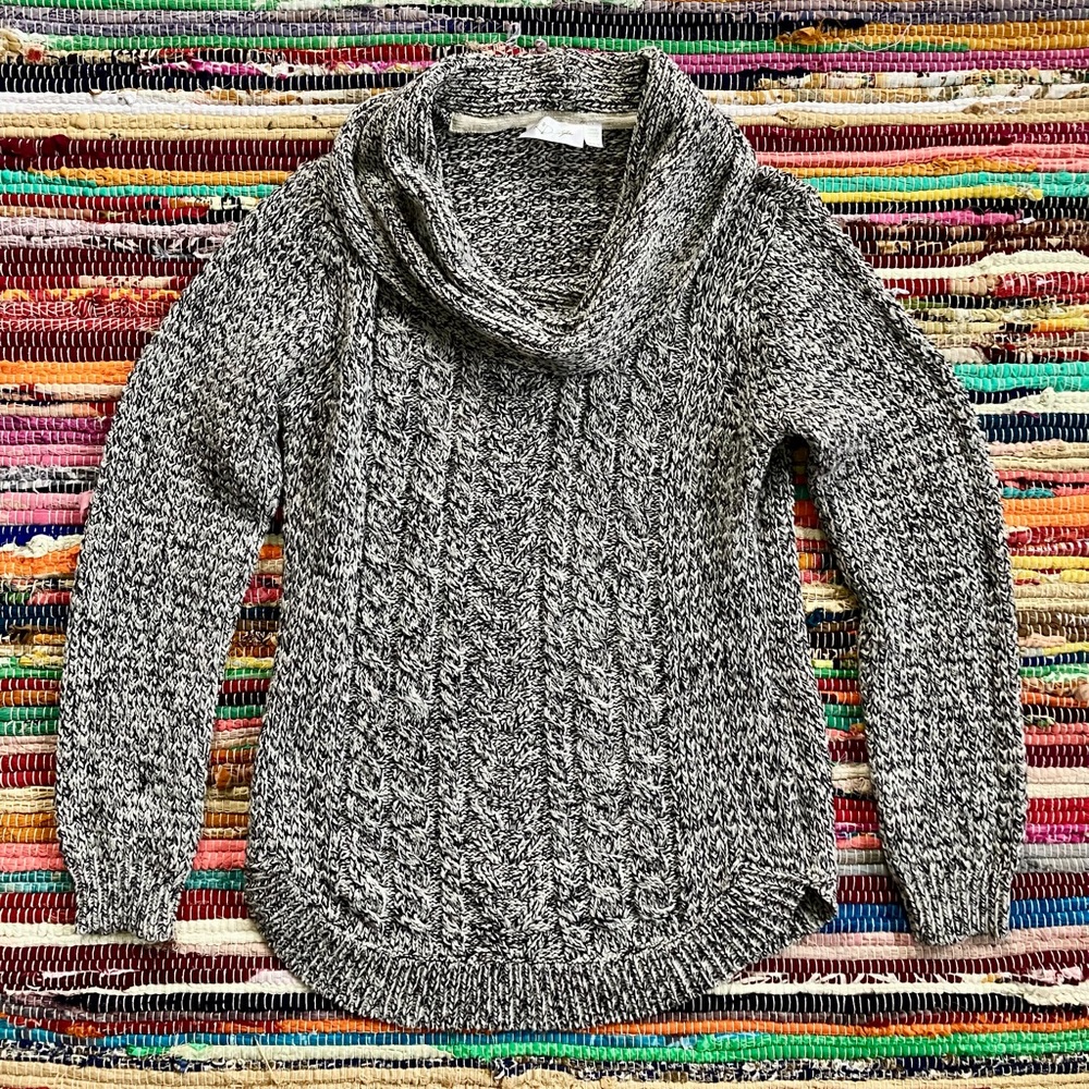 RD Style ~ Cowl neck grey black speckled sweater
